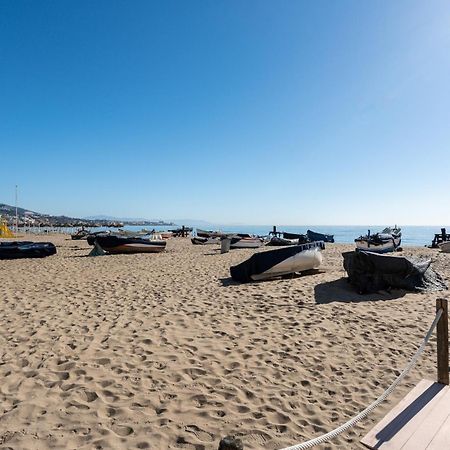 Malagasuite Fuengirola Beach & Sun Bagian luar foto